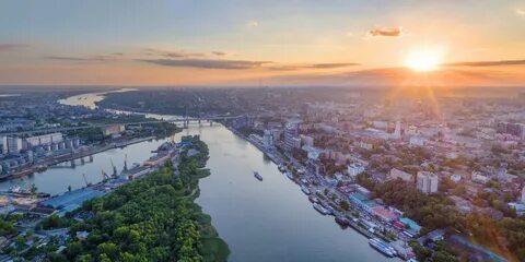 Город ростов стоит на реке