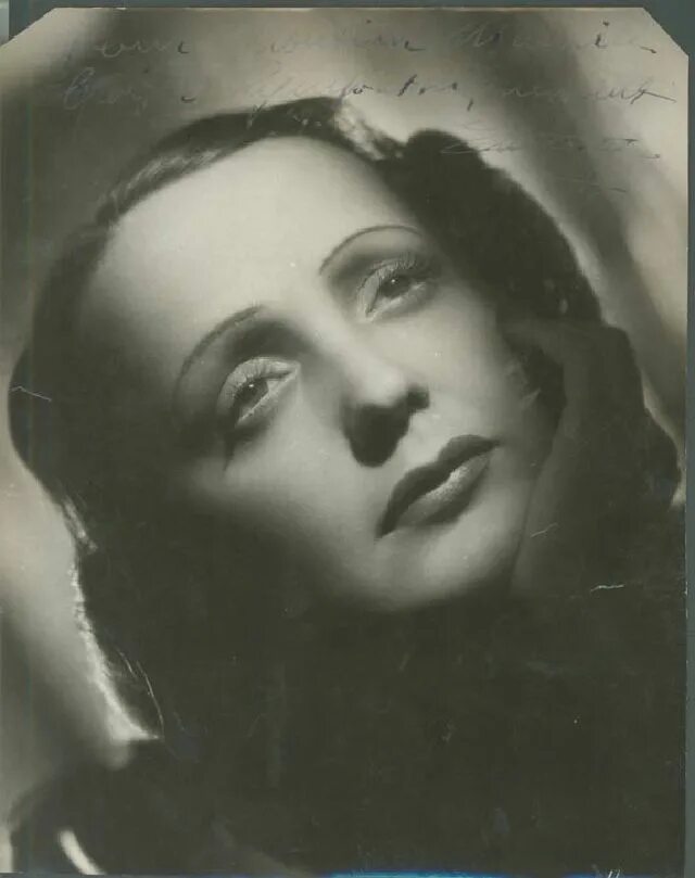 Эдит википедия. Эдит пиаф. эдит пиаф (1915-1963г). эдит пиаф актриса. эдит береш актриса.