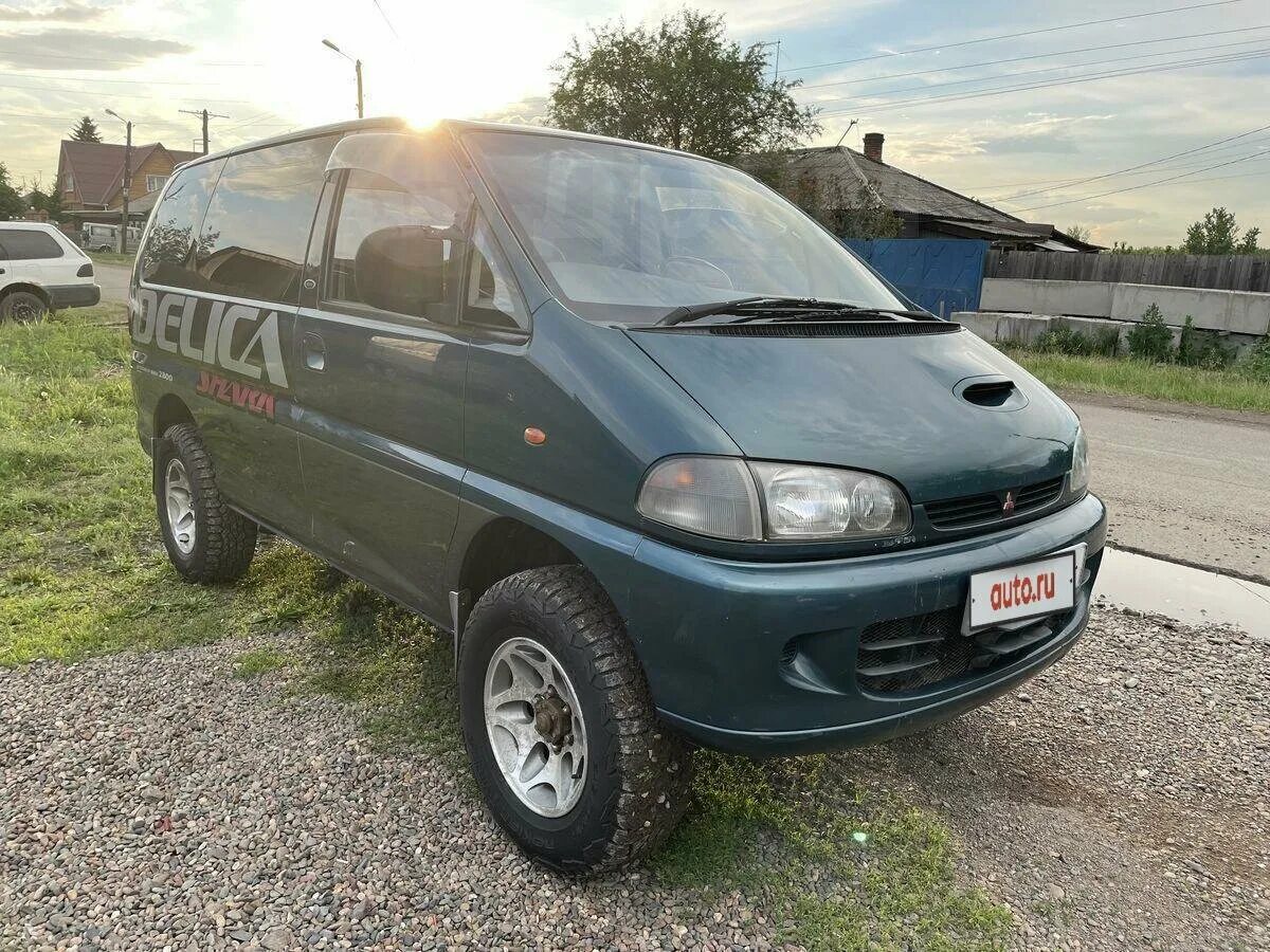 Делика 1996 года. Mitsubishi delica 1996. Салон митсубиси делика 1996 фото. Mitsubishi delica 1996. Мицубиси делика 1996 года.