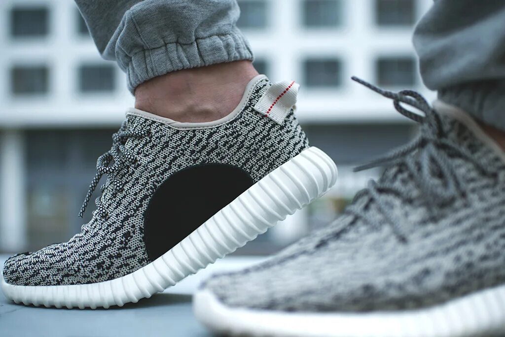 Boost version. Adidas yeezy boost 300. кроссовки adidas yeezy 300 boost. adidas yeezy 800. adidas easy 450.