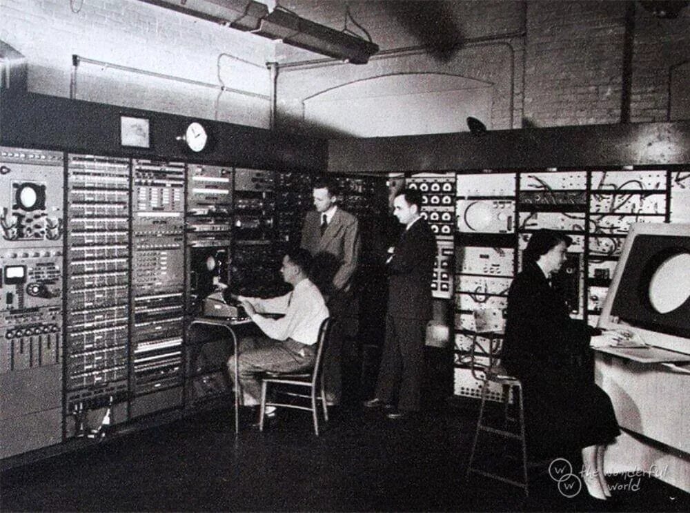 Компьютерной сети arpanet. Арпанет 1969. arpanet computer 1969. arpanet 1972. arpanet 1969 первый сеанс.