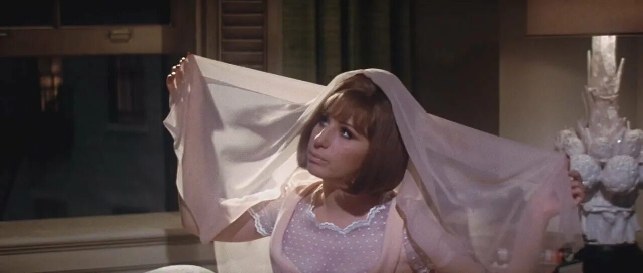 фильм в ясный день увидишь вечность. в ясный день увидишь вечность (1970). в ясный день увидишь вечность фильм 1970. фильм в ясный день увидишь вечность. цветы запоздалые фильм 1970.