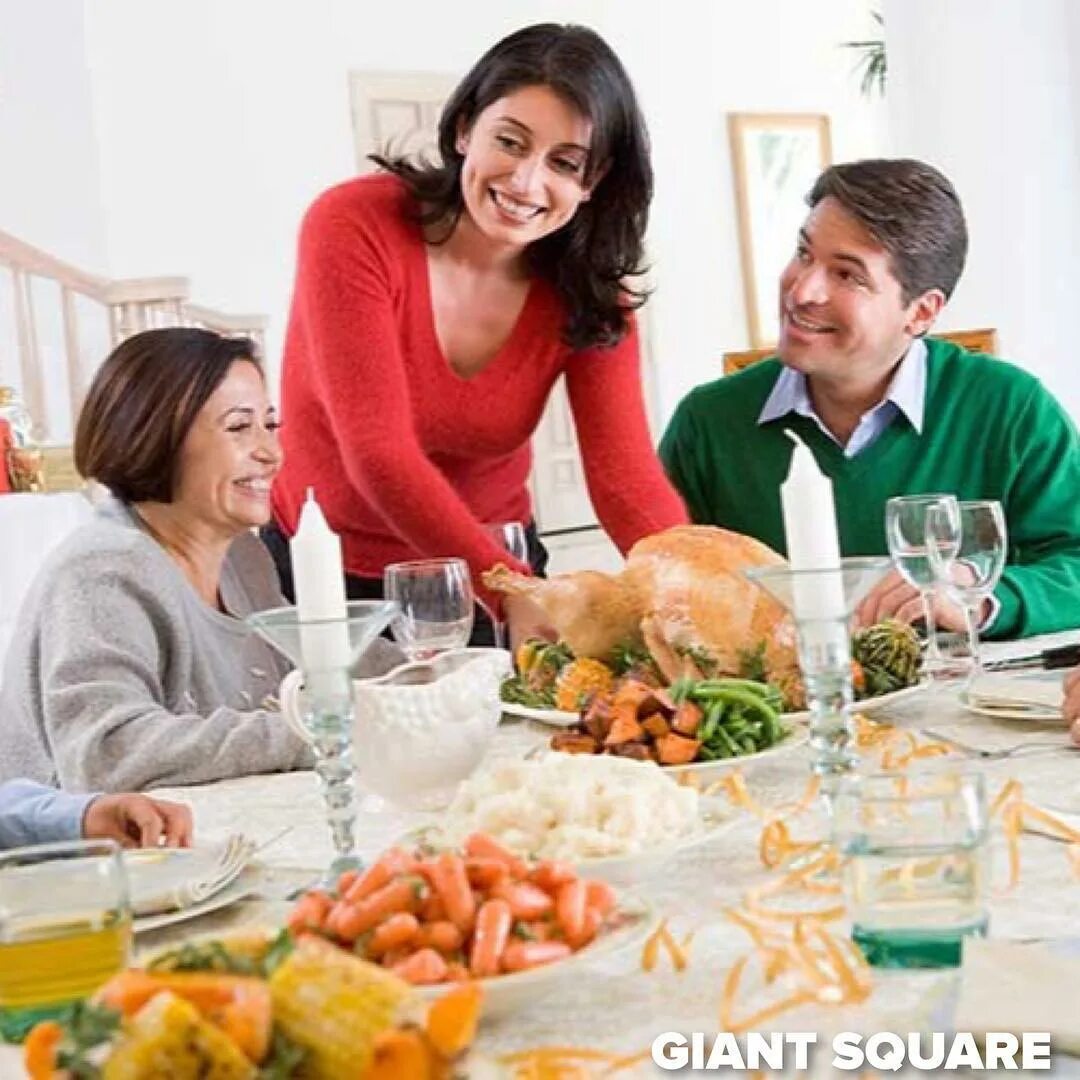 американская еда с семьёй. проект семейный ужин. проект семейный ужин. день благодарения в сша семья за столом. семейный ужин цитаты.