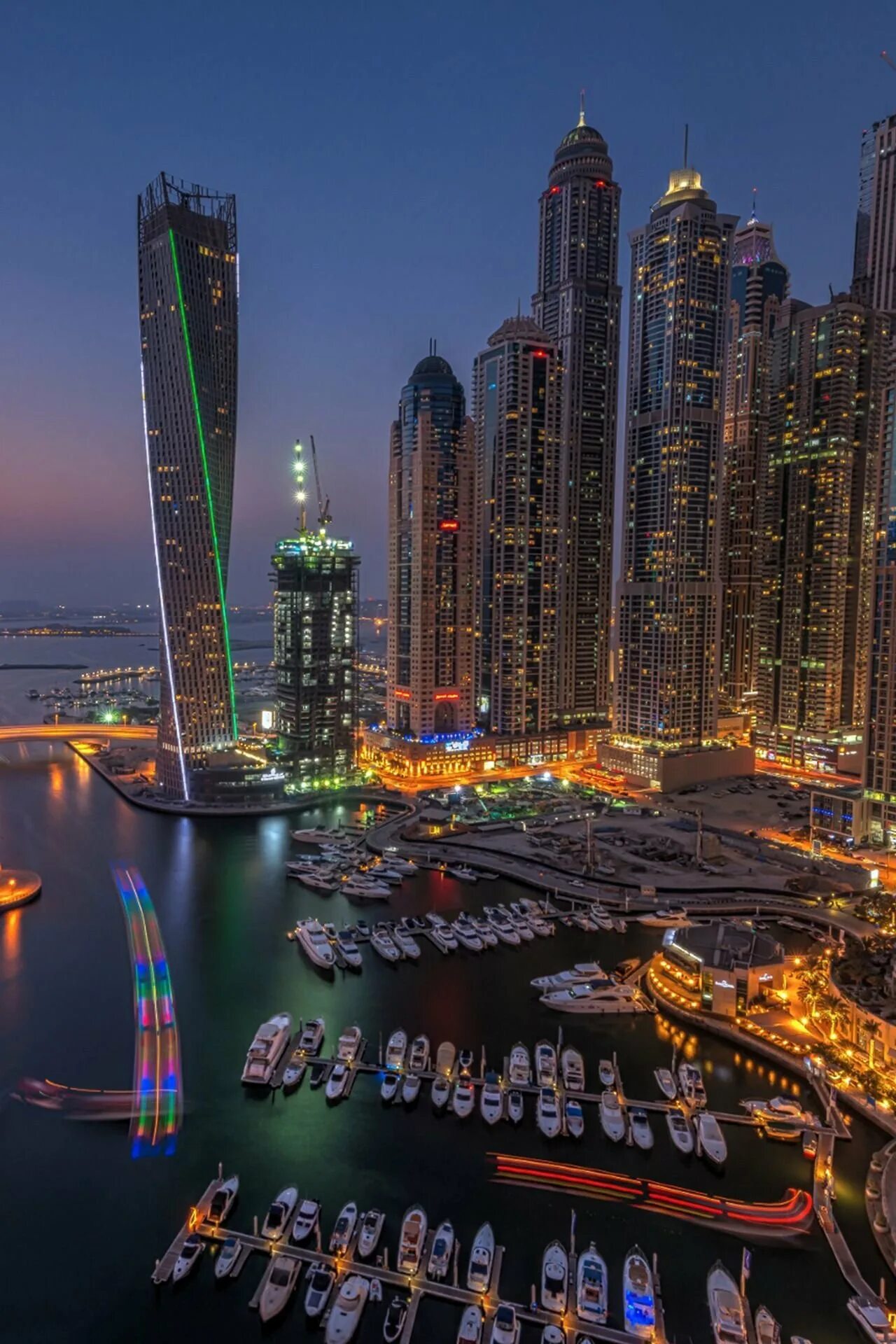 Дубайские видео. Дубай (ОАЭ). Абу Даби Сити.