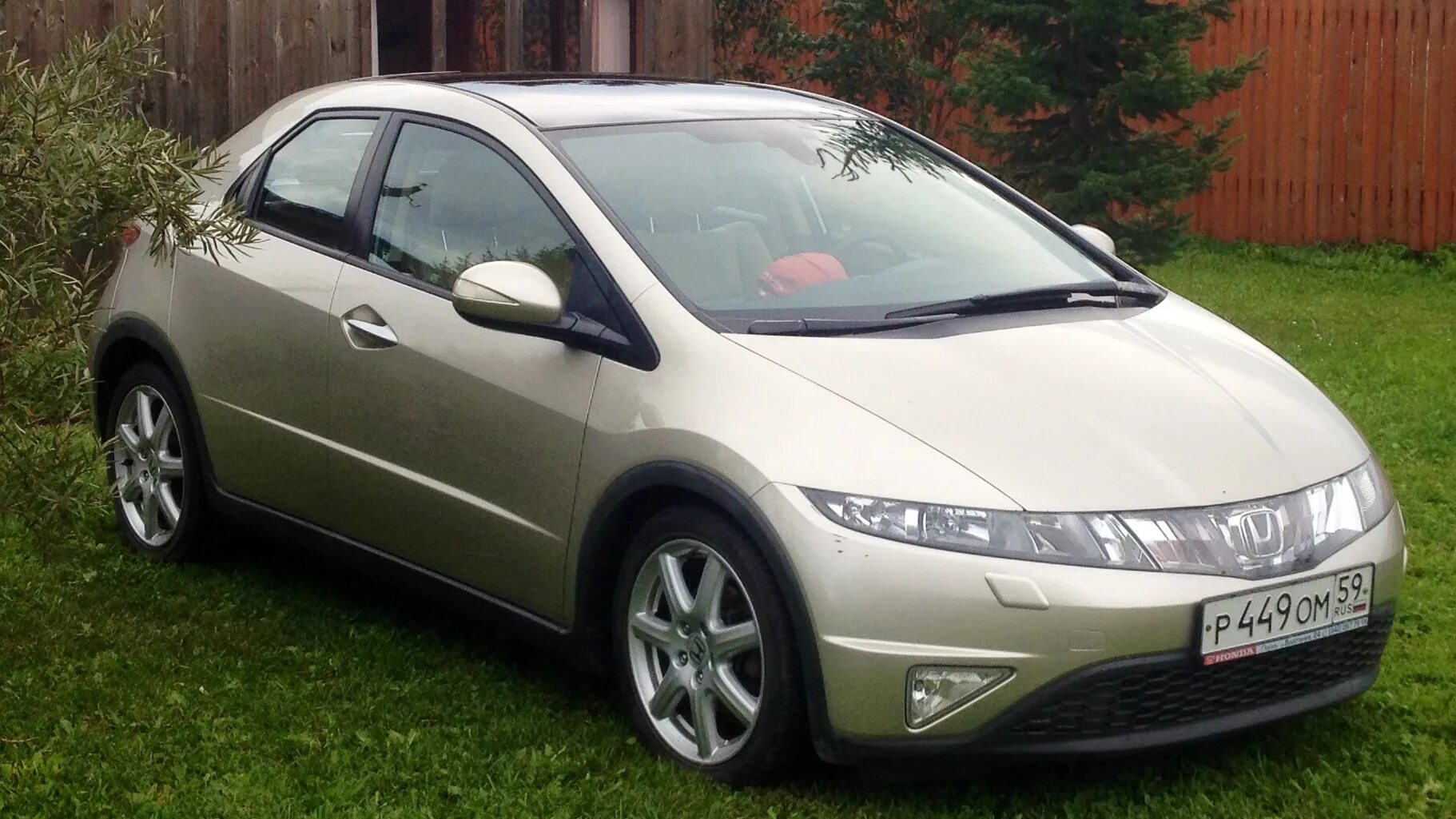 Honda 5 купить. Honda Civic 5d 2008. Хонда Цивик 5д 2007. Honda Civic 5в 2008. Honda Civic 5d хэтчбек.