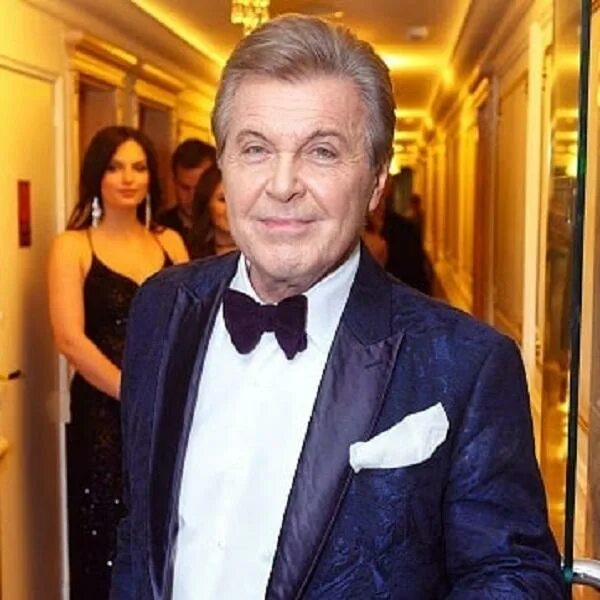 Сколько лет винокуру владимиру и лещенко. Винокур. друг льва лещенко. владимир винокур. владимир винокур и лев лещенко.