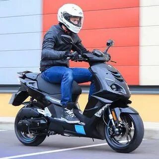 Какой мопед до 50
