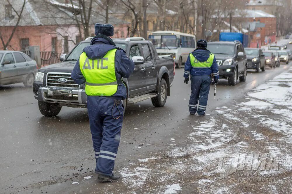 Дпс нижний. Машины дпс в нижнем новгороде. Гаишники нижнего новгорода. Гаишники нижнего новгорода. Дпс нижний новгород.