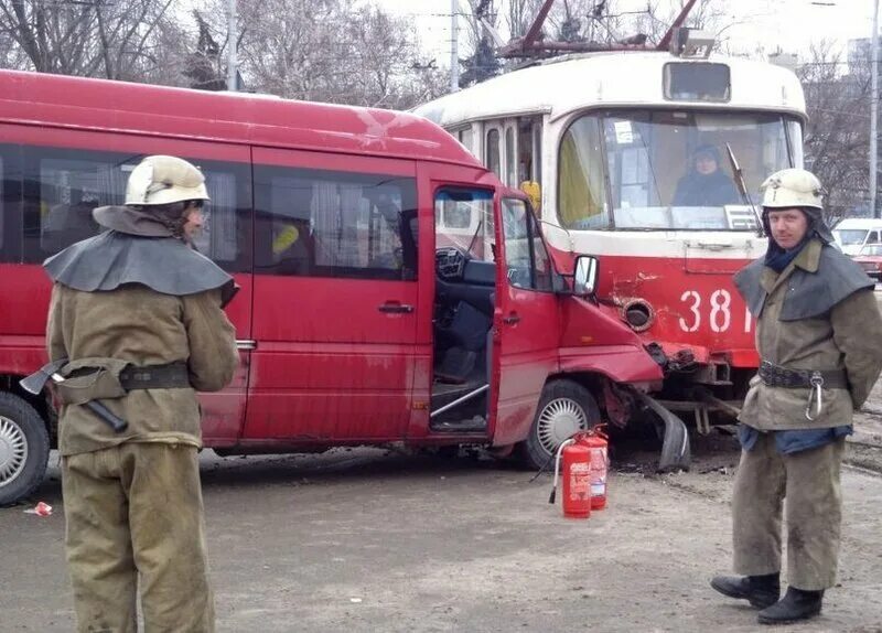 Улица горького автобусы