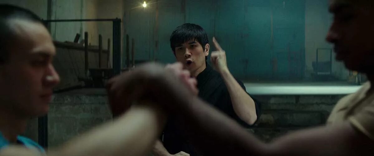 брюс ли рождение дракона. брюс ли рождение дракона. рождение дракона 2016. брюс ли. рождение дракона 2016.