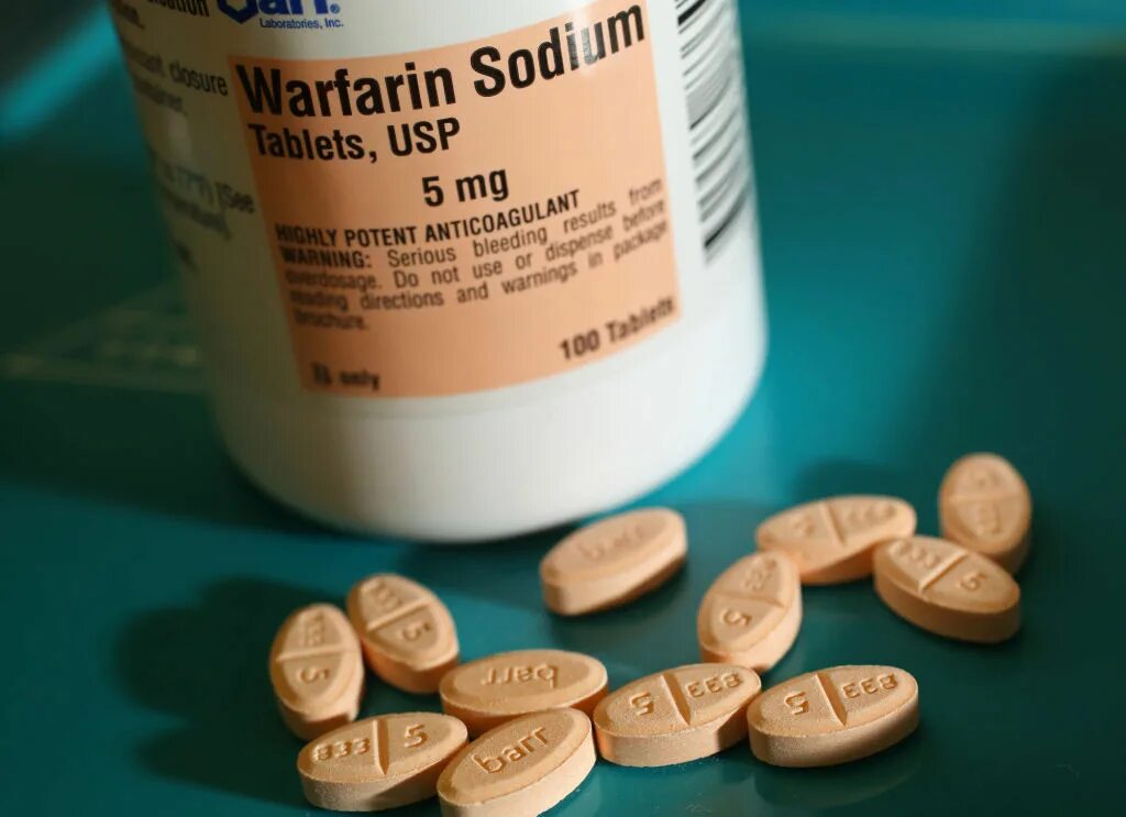 Купить таблетки варфарин. Варфарин 10 мг. Варфарин таблетки 2.5 мг. Варфарин голубые таблетки производитель.