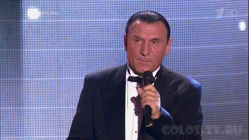 Голос песни старой. Градский архангельский свадебный плач. Курбан гали биография певец. Голос песни старой. Лещенко голос 60+.