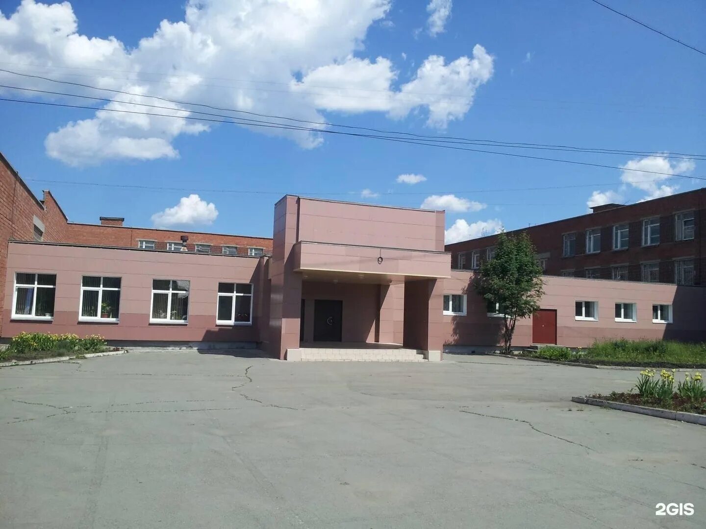 19 школа иркутск проект новой школы. школа 19 академгородок иркутск. школа 19 новосибирск. школа 19 иркутск. школа 39 фото новосибирск.