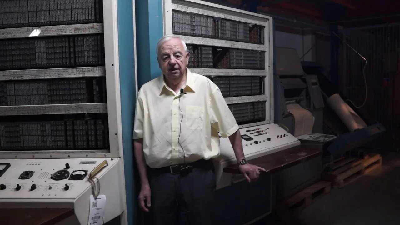 Института точной вычислительной техники. Институт точной механики и вычислительной техники. БЭСМ-4 кошечка.