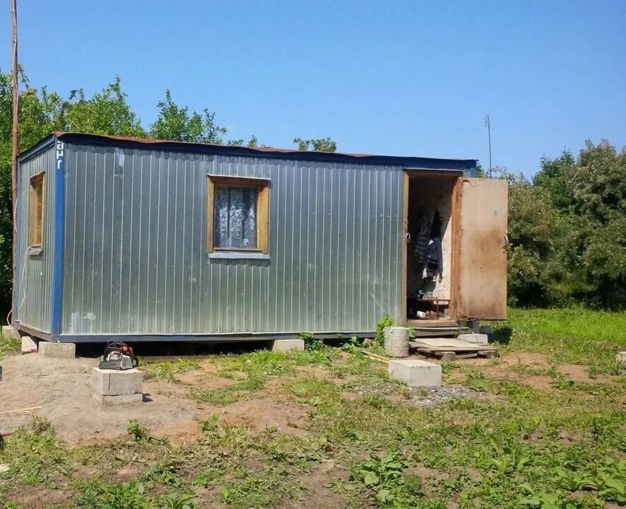 Материал для бытовки. Вагончик. вагончик бытовка. старый металлический вагончик. бытовки для дачи.