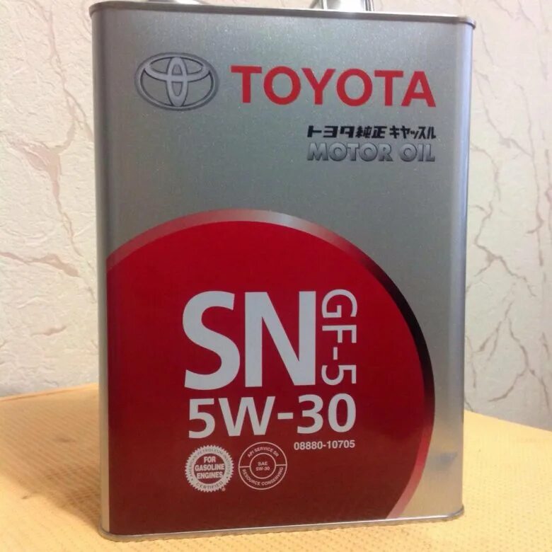 Масло тойота для 1. Toyota 5w30 SN/CF gf-5. Toyota Motor Oil 5w-30. Toyota Motor Oil SN gf-5 5w-30. Масло моторное Toyota 0888083944 Motor Oil SN/CF 5w30 4л.