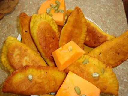 Чебуреки с тыквой и луком