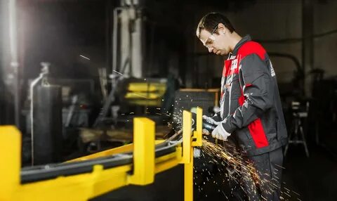 Оператор сварочного робота
