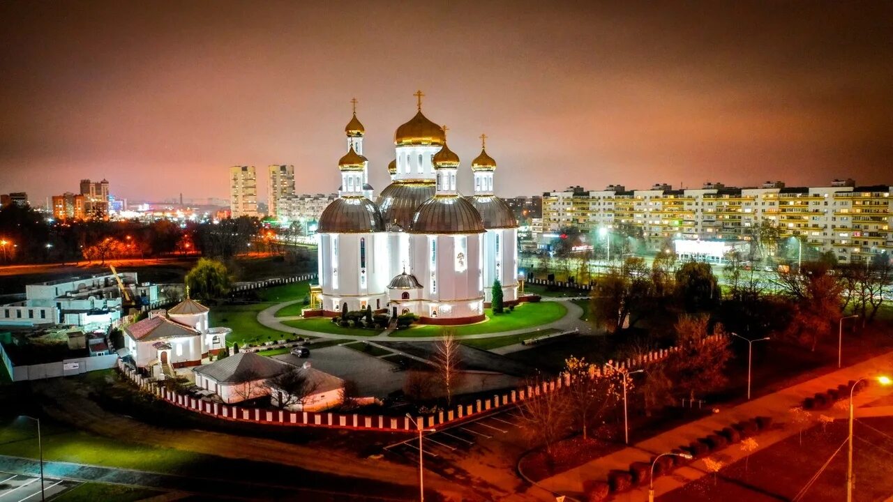 Брест Белоруссия. Исторический центр Бреста. Брест виды города. Ночной Брест. Про брест