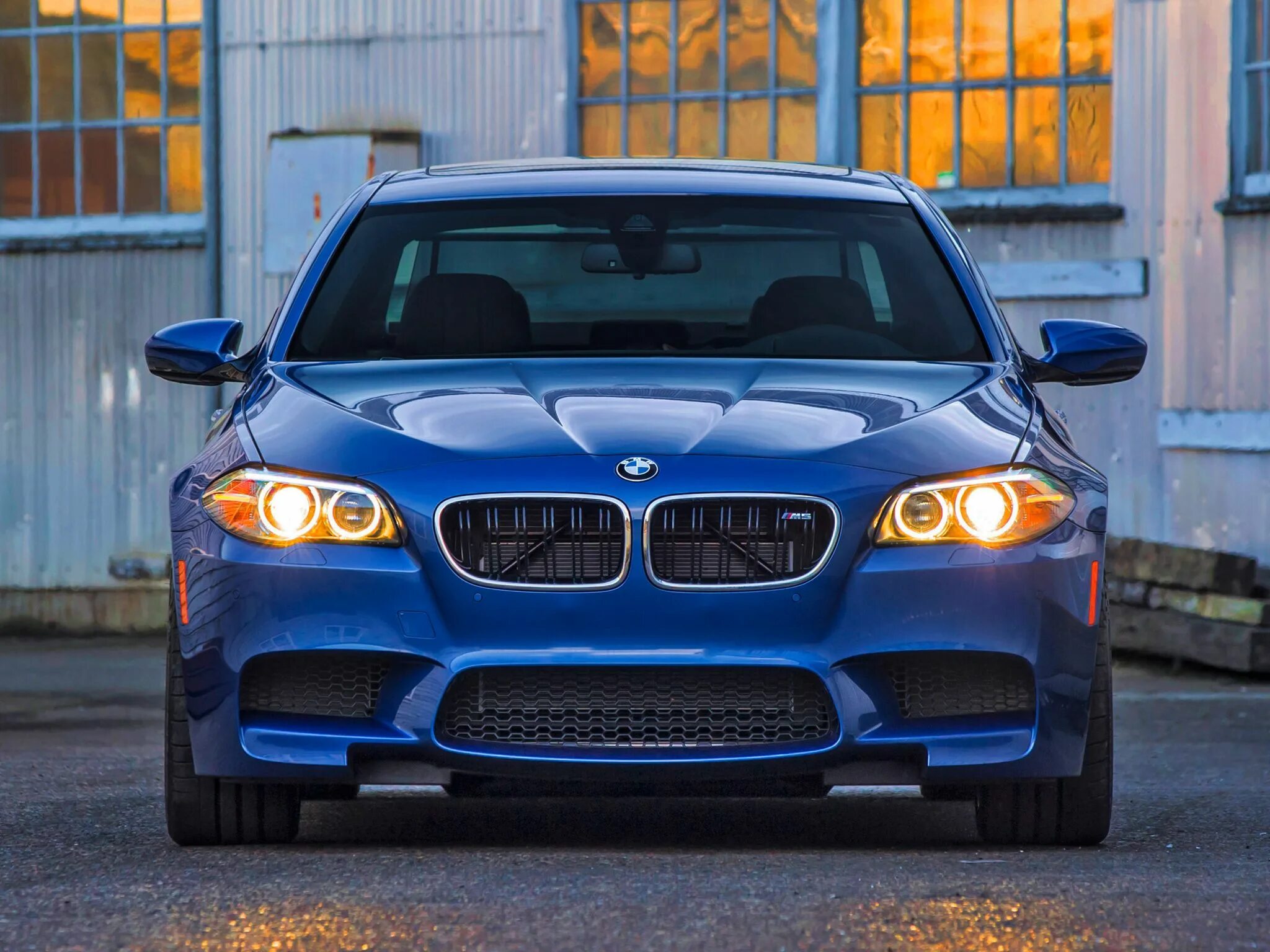 М 5 3 в ми. БМВ м5 ф10. БМВ m5 f10. BMW m5 f10 m5. BMW m5 f10 2014.