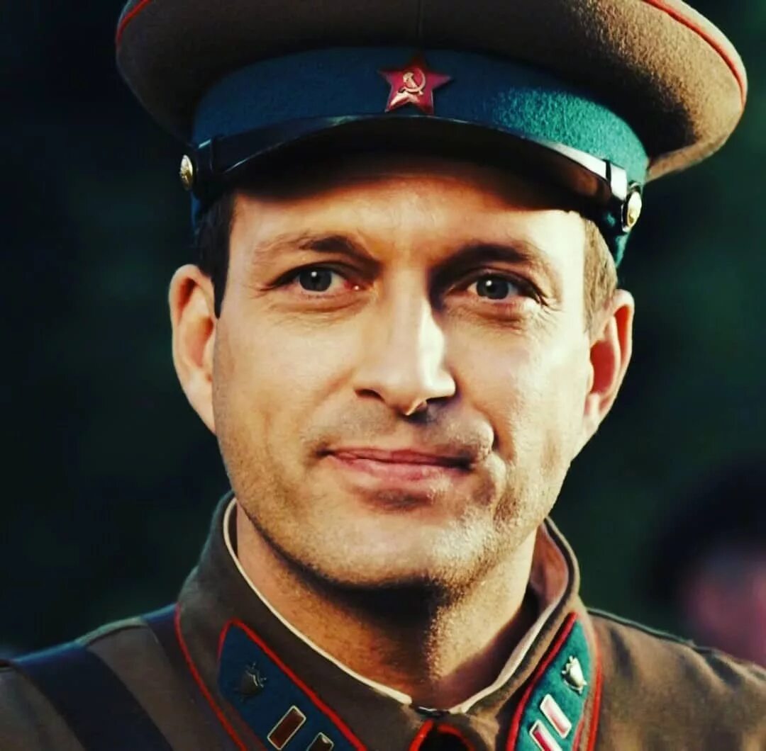 Жизнь актера воловенко. Евгений воловенко. евгений воловенко иван рокотов. евгений воловенко молодой. евгений воловенко по законам военного.