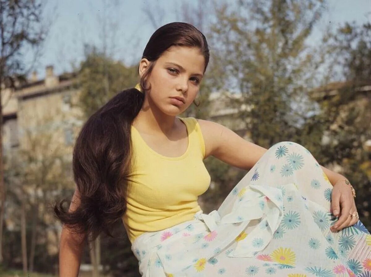 Винтерхальтер франц ксавер. Константин маковский крестьянка. Юная итальянка. Юная итальянка. Юная итальянка.