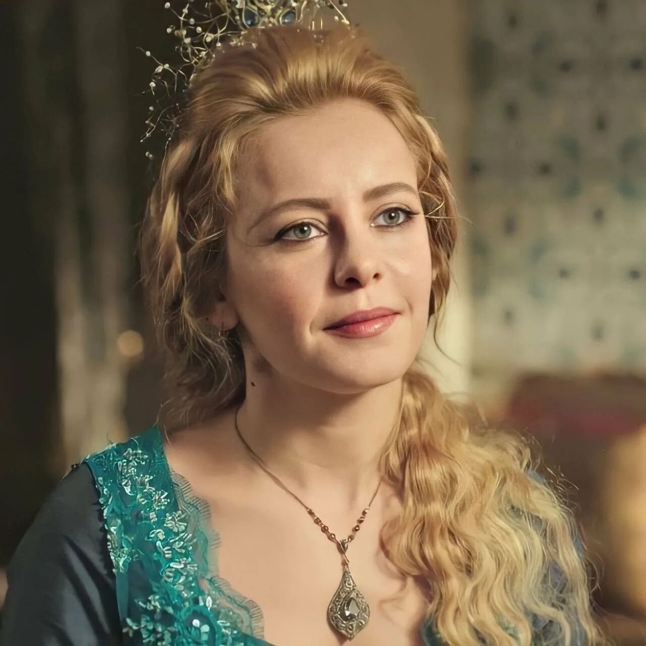 Вильдан атасевер хюмашах. Телли хюмашах султан. Айше хюмашах султан дочь сафие. Вильдан атасевер хюмашах. Дефне султан.