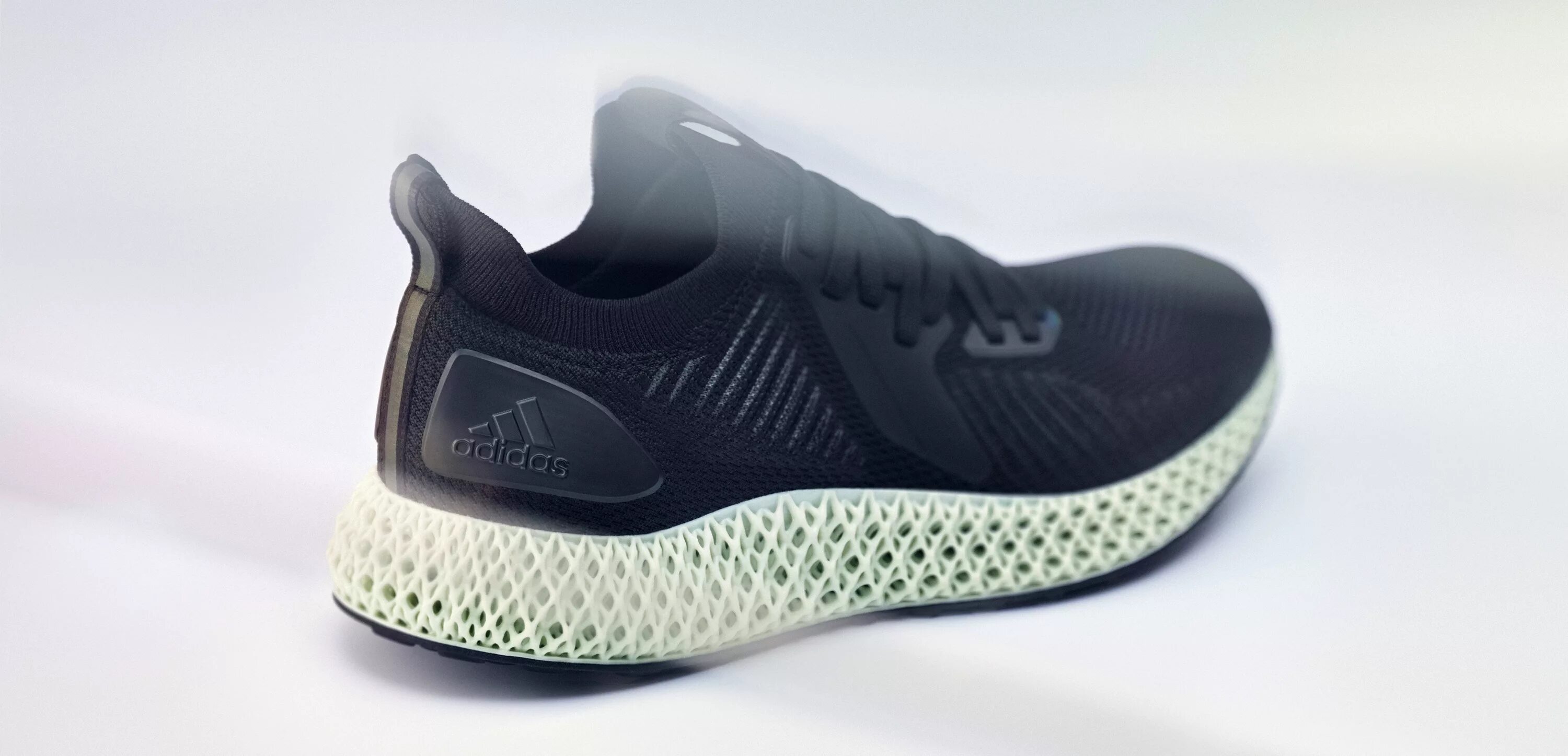 Кроссовки alphaedge. Adidas 4d Parley. Adidas кроссовки 4d Parley. Кроссовки адидас ALPHAEDGE +. Кроссовки ALPHAEDGE adidas мужские.