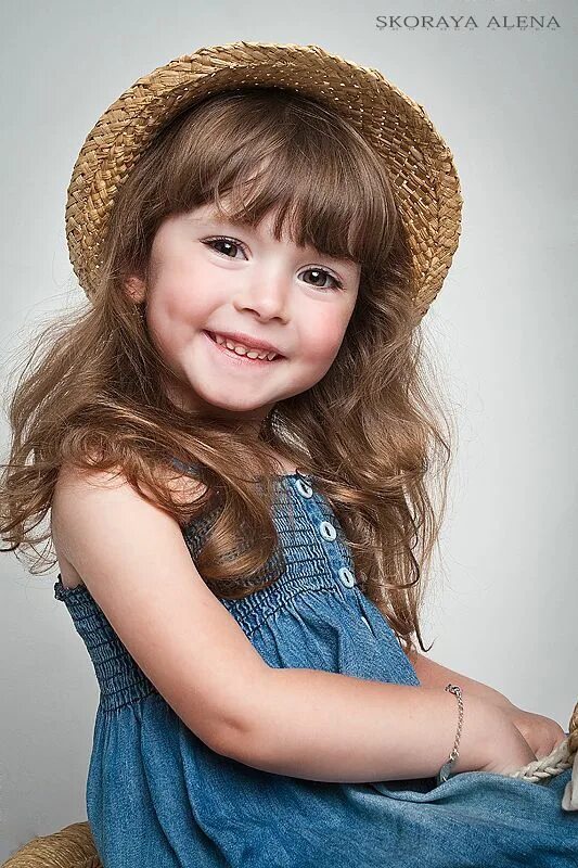 Девочка майя. Смешная девочка майя. Девочка май. Майя башол кираз. Женщины майя фото.