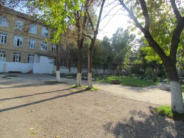 8 школа избербаш. Школа 10 избербаш. Школа 10 избербаш. 2 школа избербаш. Сош 10 избербаш.