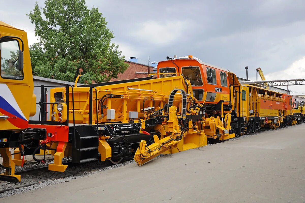 мкт-500 машина кюветно-траншейная. д. пума 2000 путевая машина. ж д техника. выправочно-подбивочно-рихтовочная машина впр-02.