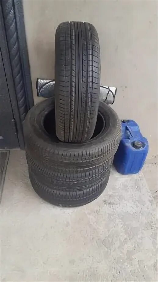 Шины новые 215 60 16. Данлоп 01 шипы. Шины dunlop sp winter ice 01. Premiorri solazo 205/55 r16. 215/60 r16.