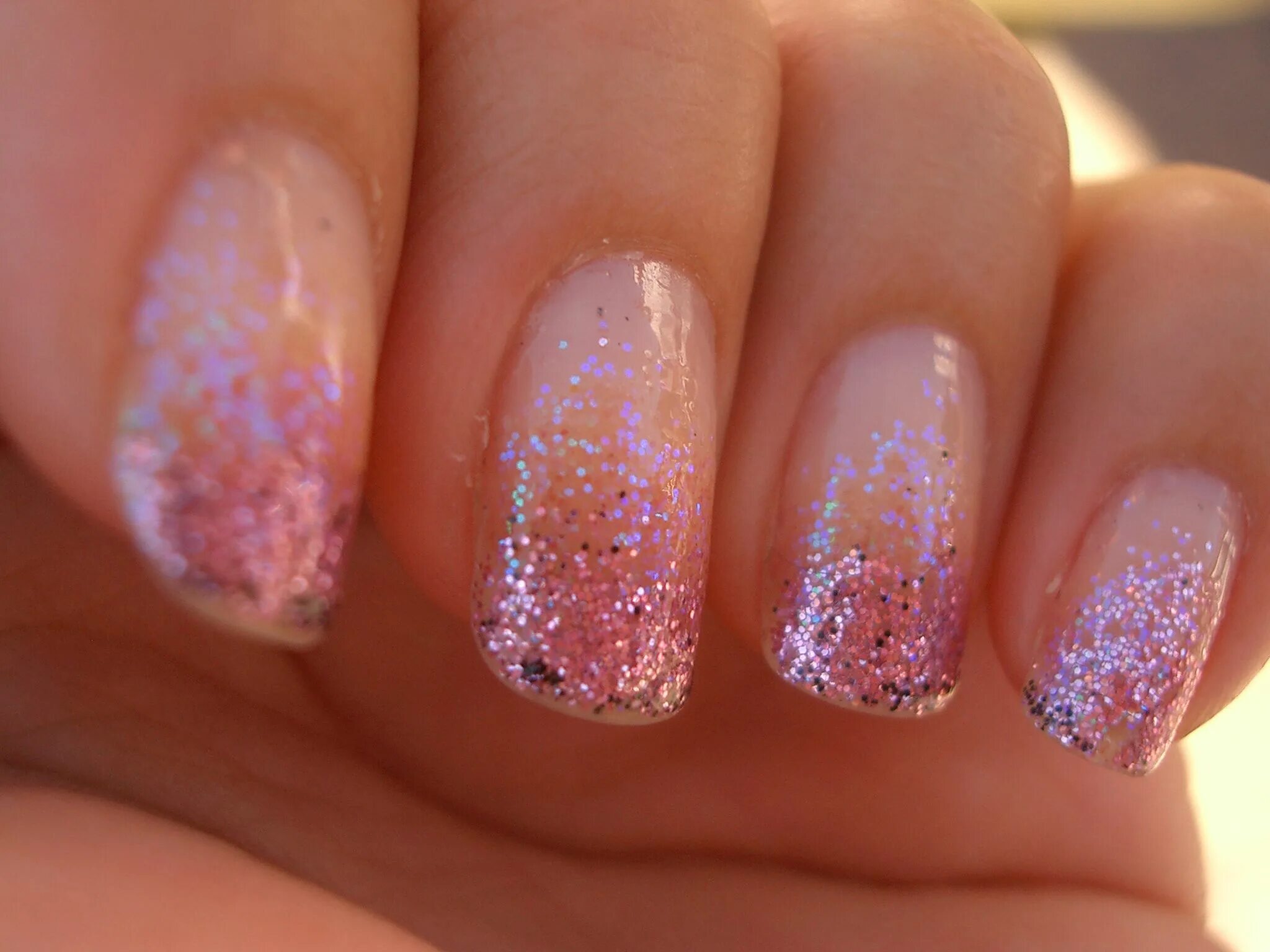 Loose Glitter Gradient Nails Glitter gradient nails, Nails, Loose glitter