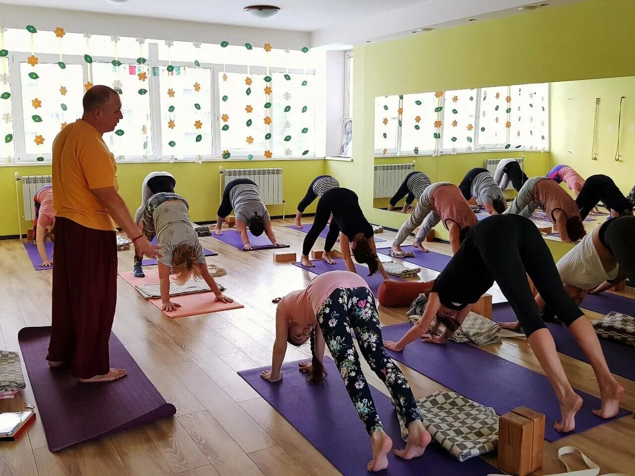йога екб. студия для занятий йогой. центр йоги екатеринбург. йога екб. йога екб.