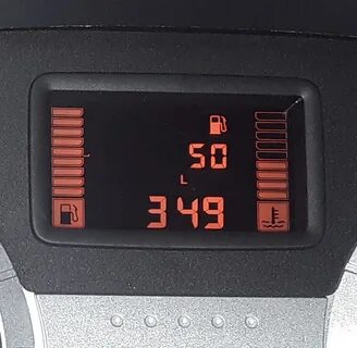 Датчик показывает полный бак