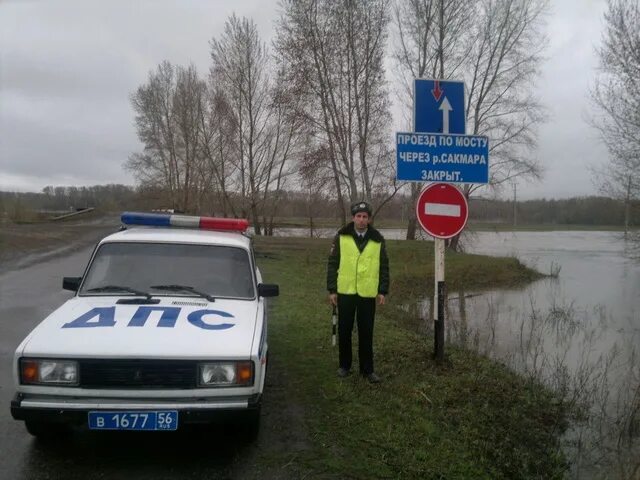 Дорога в Нижнеозерном Илекский район. Оренбург Илек трасса сегодня паводок. Нижнеозерное ДТП. Погода нижнеозерное 10 дней