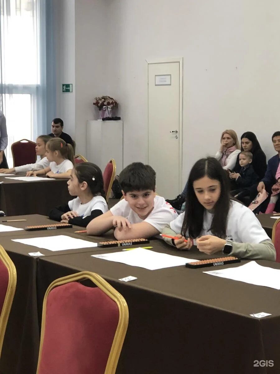 Английская школа в санкт петербурге. Сочи школа английский. Кэпитал скул дети. Сочи школа английский. Сочи школа английский.