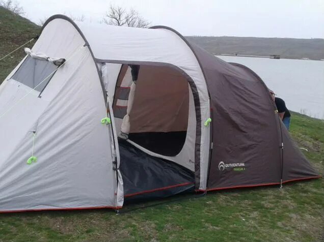 Палатка 4-местная outventure trenton 4. Палатка outventure camper 4 basic. Trenton 4 палатка. Трентон 4 палатка. Палатка тритон 4 аутвенчер.
