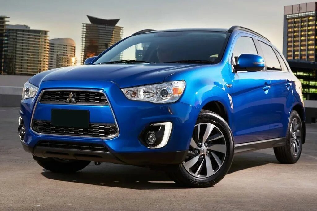 Купить митсубиси недорого. Митсубиси АСХ. Mitsubishi ASX 2015. Митсубиси кроссовер. Кроссовер Мицубиси ASX.