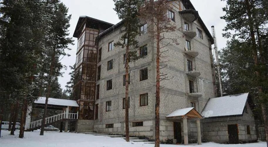 Снять жилье в приэльбрусье. Жан там аль отель терскол. отель жантамаль терскол. поляна чегет гостиница жантамаль. отель жантамаль приэльбрусье.