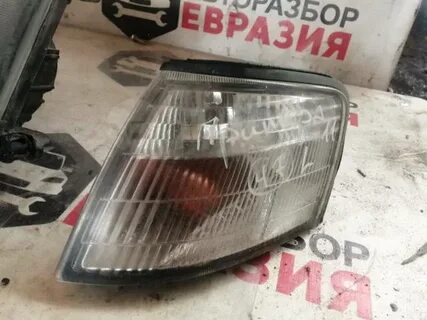 Поворотник nissan sunny