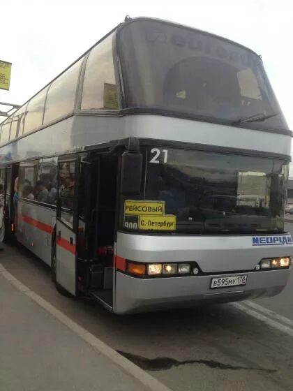 Расписание автобусов водный стадион клин 437. Автобус 437 Москва Клин. Neoplan Neoplan Unspecified 1995. Автобус Москва Великий Новгород. Вологжанин автобус СПБ.