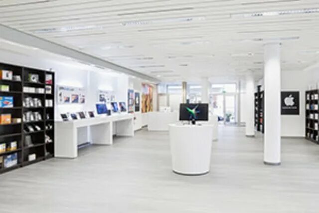 Магазин эпл в калифорнии. Apple вывеска. Магазин эпл калуга. Магазин эпл калуга. Apple store новороссийск.