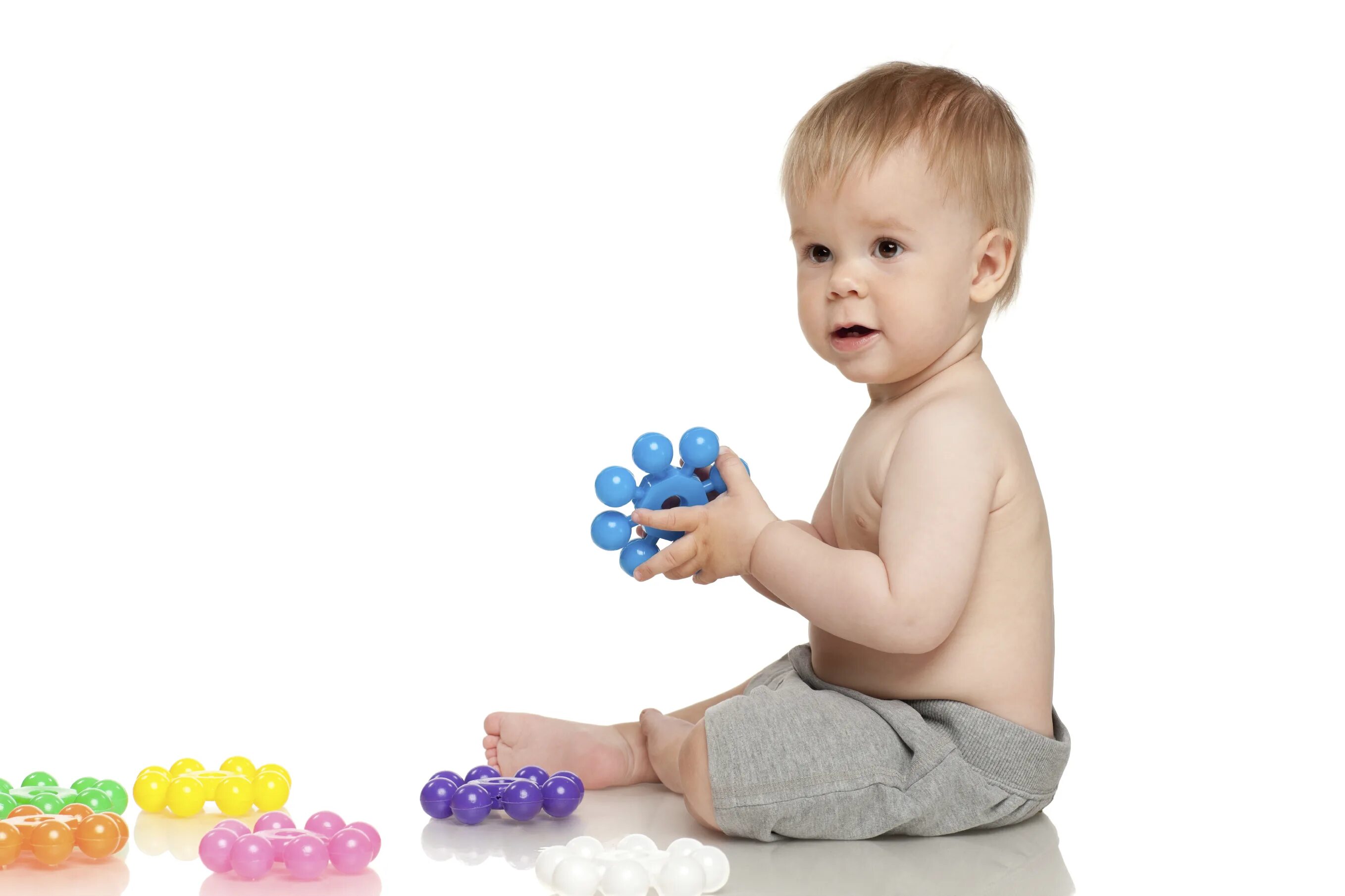 Счастливые дети с игрушками. Игрушка Baby little. Baby playing. Baby playing with Toys. Baby player