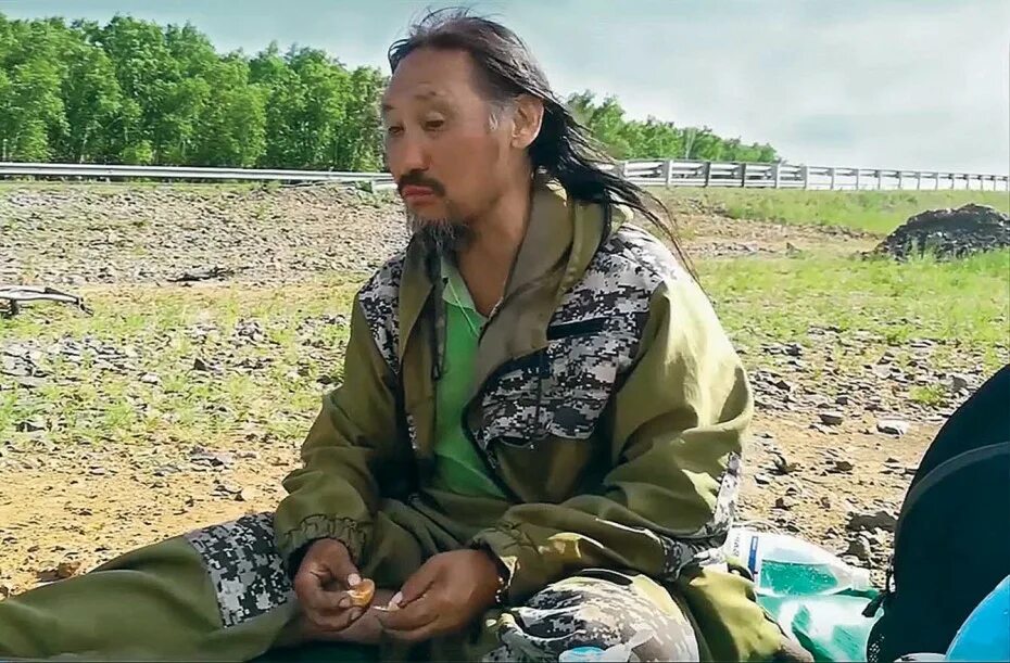Новости сегодня последние шаман певец 2024 года. Якутский шаман Габышев. Саша Габышев.