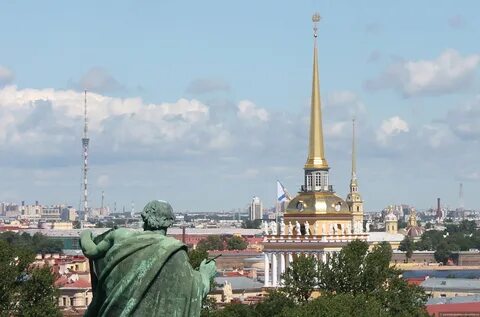 Город шпилей