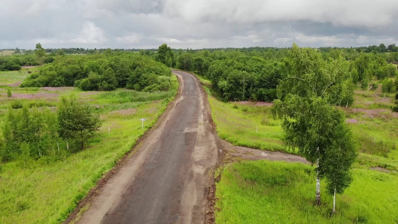 Погода локня псковская на неделю. Автомобильная дорога Локня Рыкайлово. Деревня Локня Псковская область. Деревня Рыкайлово Псковская область. Рыкайлово Локнянский район.