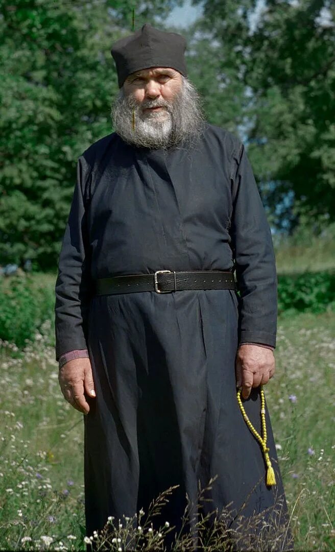 где находится рыльский монастырь старец. батюшка ипполит халин. архимандрит ипполит рыльский монастырь. старец ипполит халин рыльский. отец ипполит рыльский монастырь.