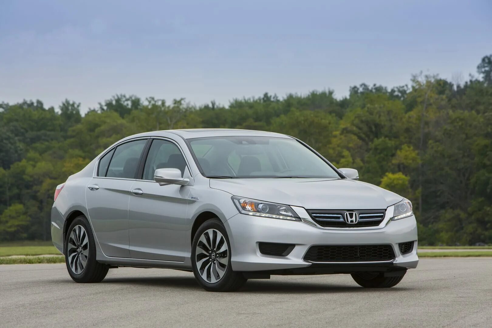 Honda Accord 2014. Honda Accord Hybrid 2014. Accord 2014 гибрид. Хонда Аккорд гибрид 2015. Hybrid 2014