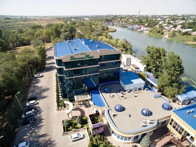 Дельфин ростов. Донская роща ростов-на-дону. парк отель донская роща ростов-на-дону. кумженская 2а донская роща. донская роща ростов ресторан.